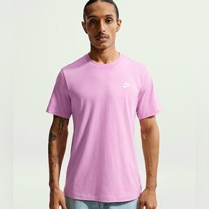 The Nike Tee Size Medium Color: Light Magenta